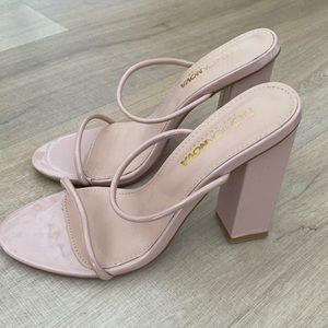 Heels / fashion nova